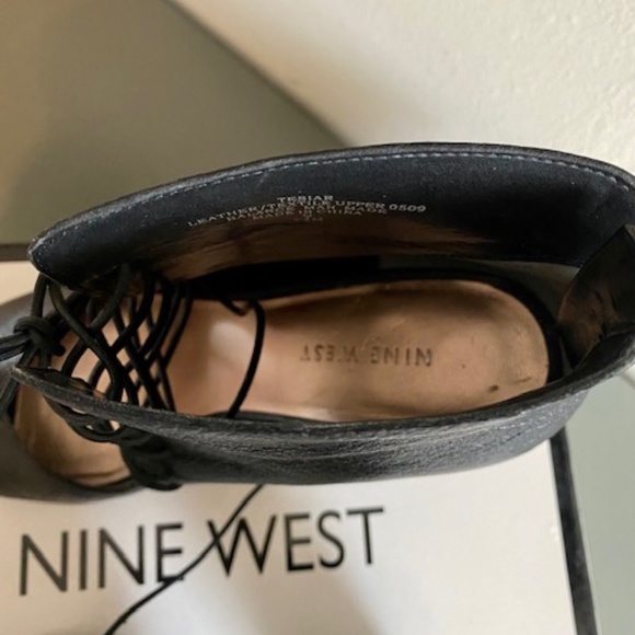 Nine West Peep toe lace up booties, Size Women's 7.5 - Picture 14 of 16